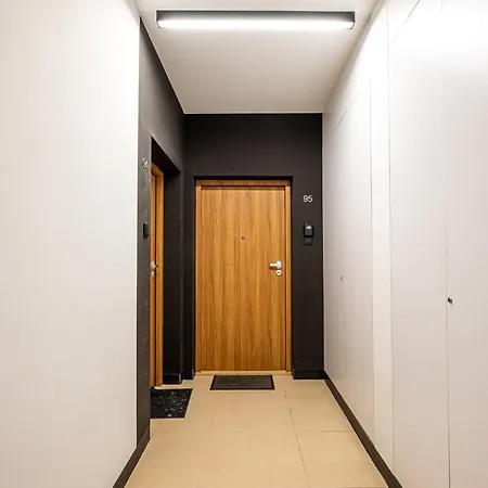 Bielany Luxury Apartman Varsó